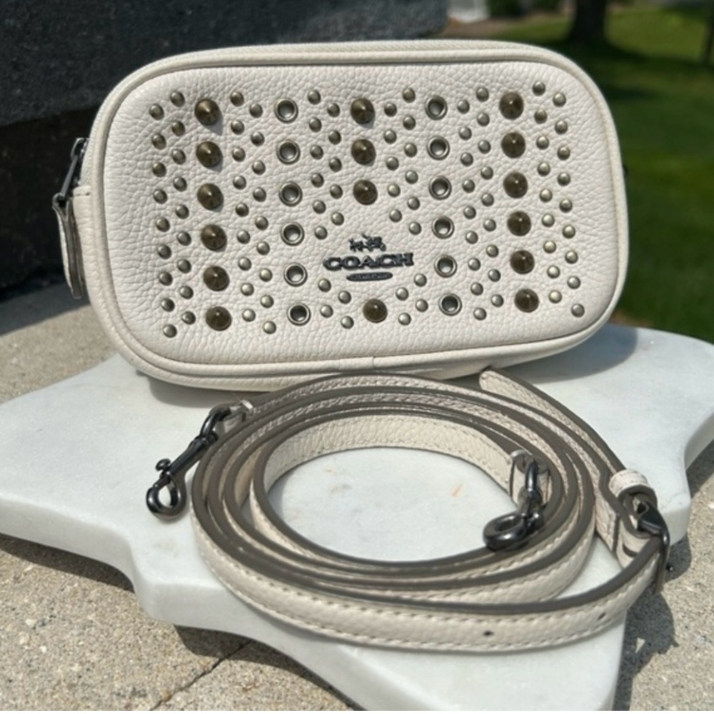 Coach Double Zip Small Crossbody White Leather Brass Embellishments 65222 EUC
